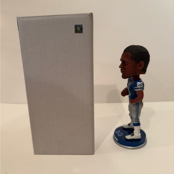 Bobble head - Picture 2 of 4